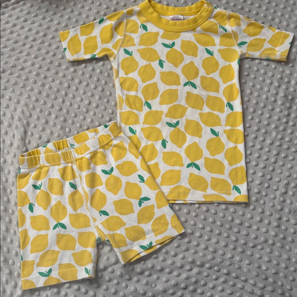 Hanna Andersson PJ Lemon 🍋 Print size 6-7 unisex